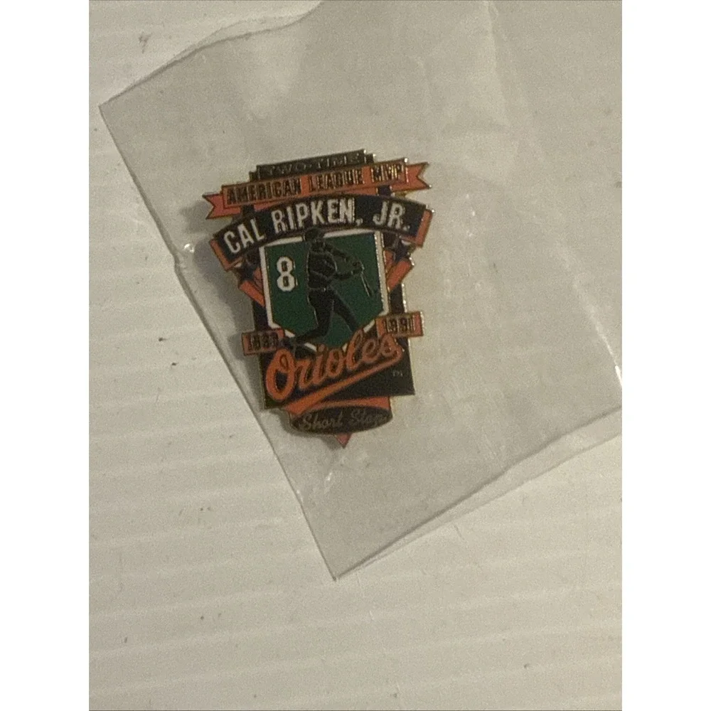 Cal Ripken Baltimore ORIOLES #8 MVP‎ 2 Time American League Lapel Pin 1996 521l9